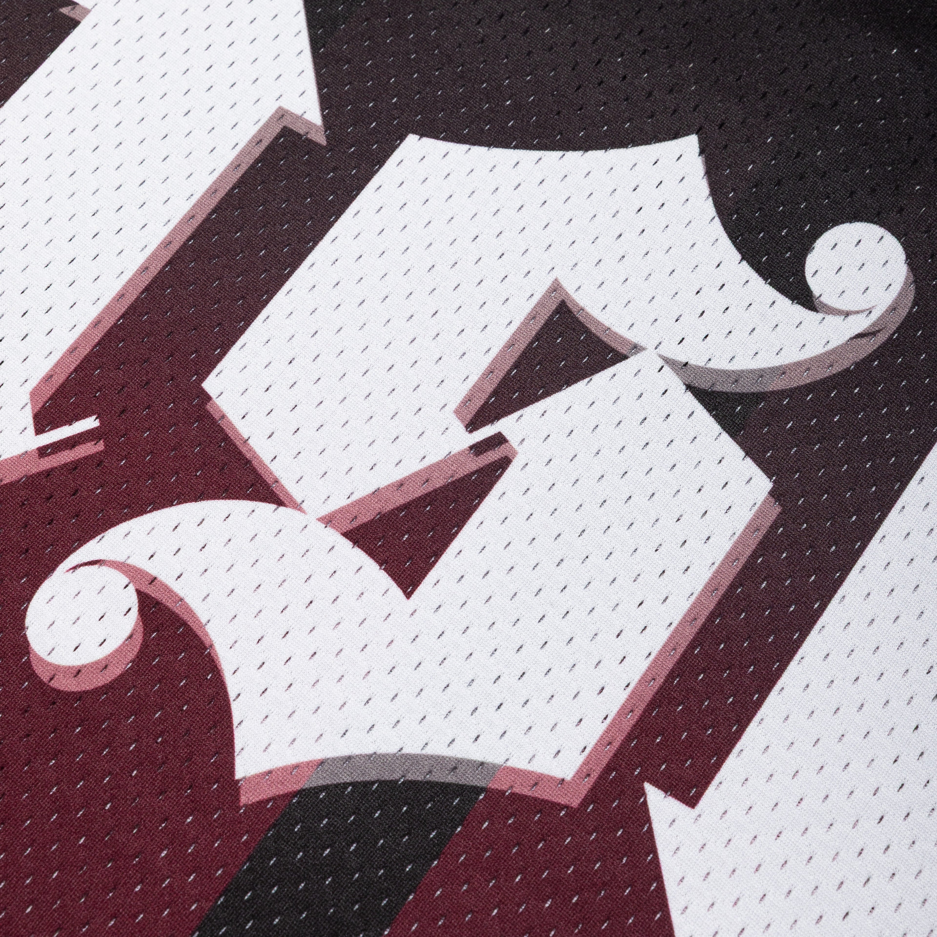 birb Mesh Jersey in Black/Burgundy