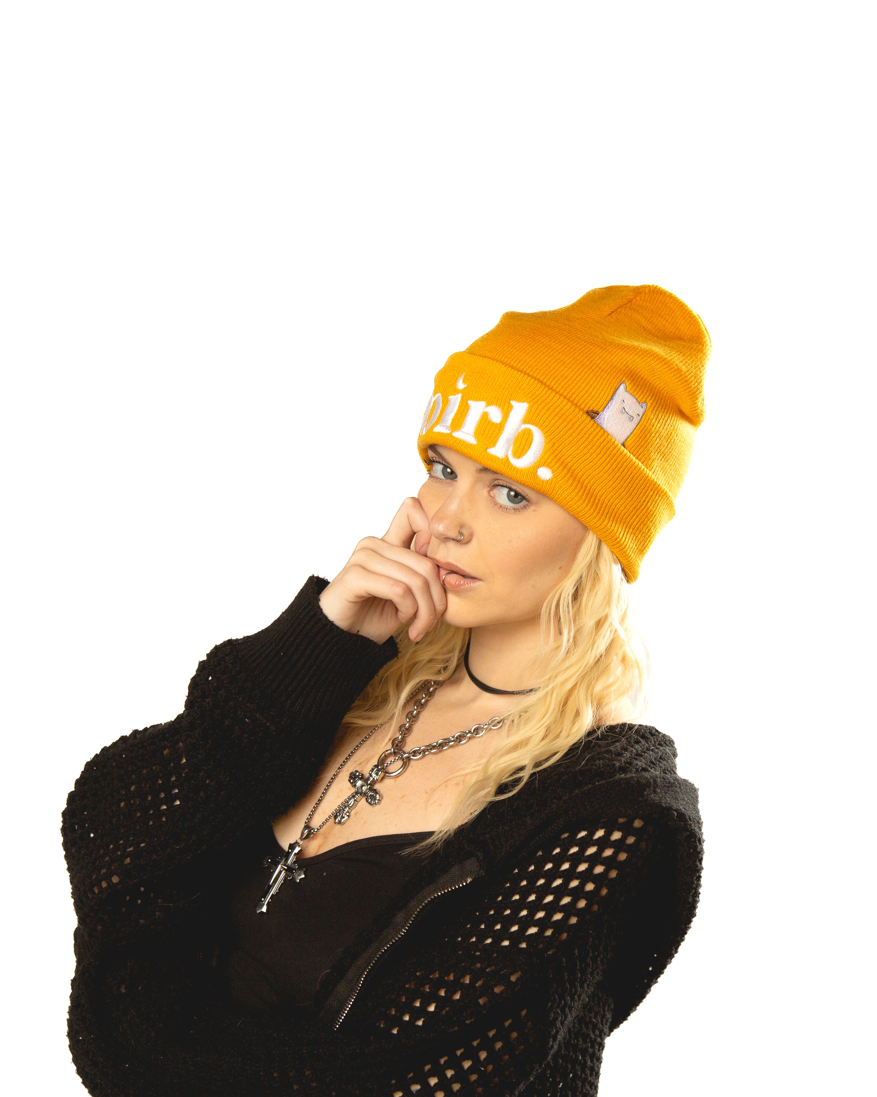 birb Beanie in Mustard